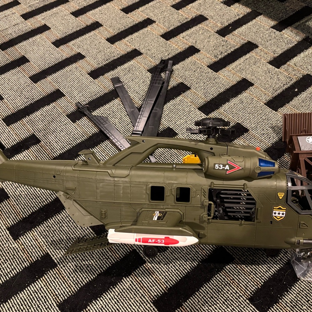 Special Forces Tan Tank & Helicopter Military Vehicle Toy Lights and Sounds Work - Picture 8 of 9